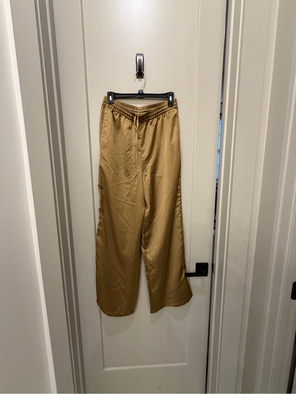 SKIMS women’s Wide-Leg Drawstring Pants — Tan